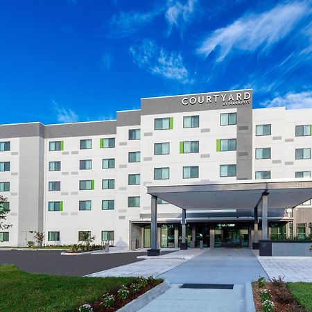 Courtyard By Marriott Tampa Northwest/Veterans Expressway Hotel West Chase Екстериор снимка