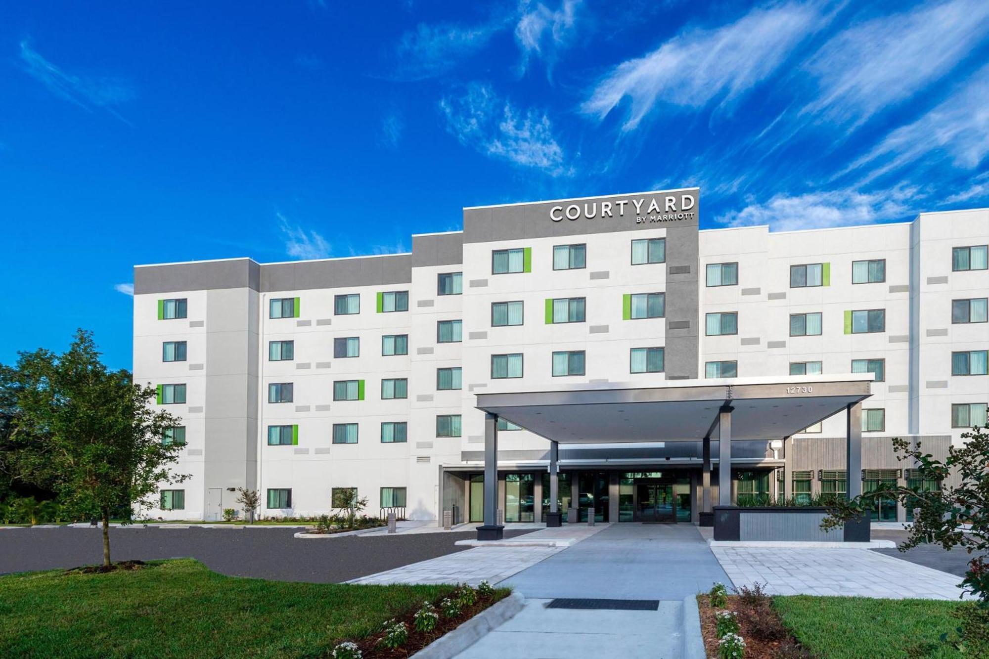 Courtyard By Marriott Tampa Northwest/Veterans Expressway Hotel West Chase Екстериор снимка