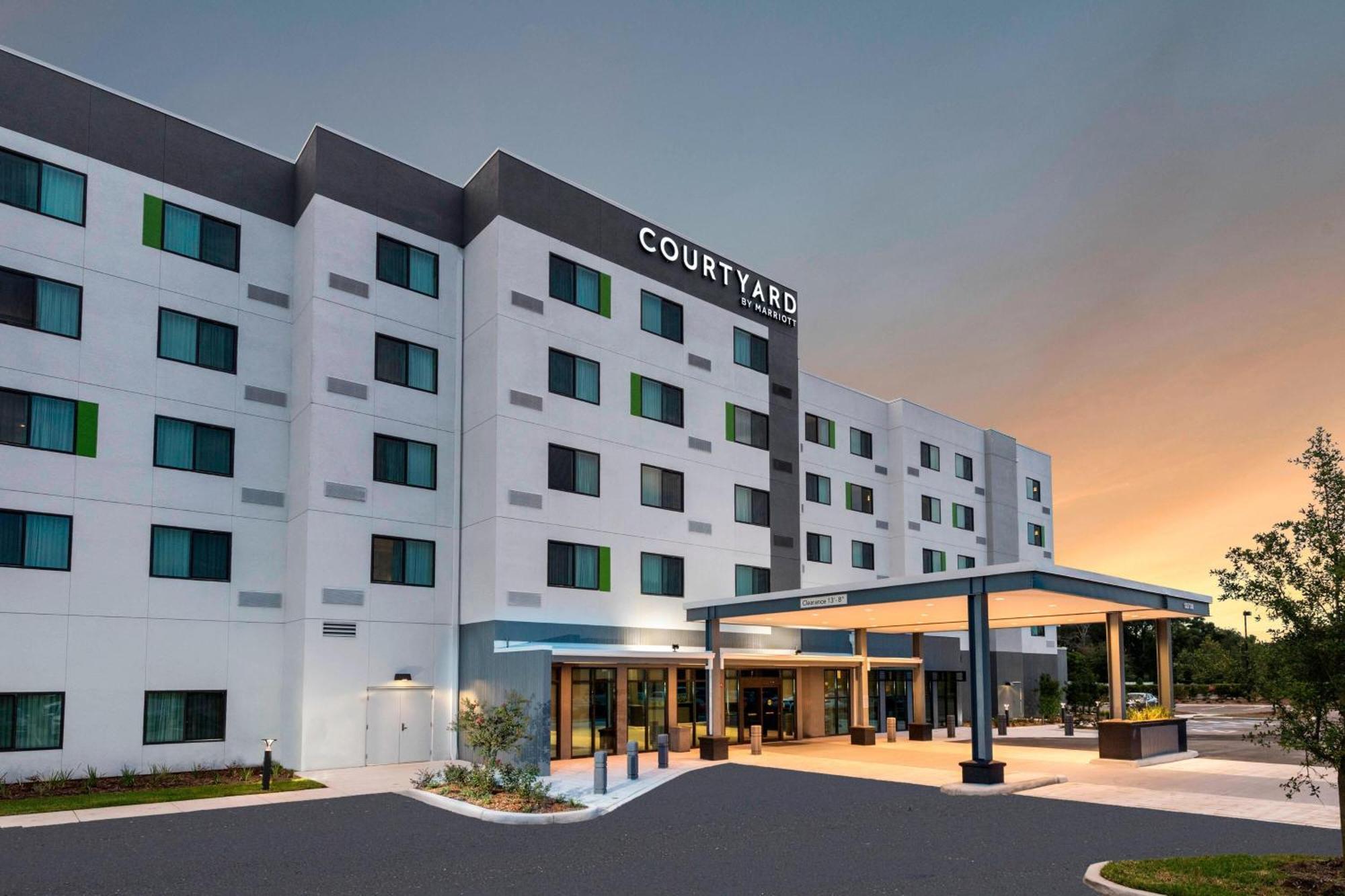 Courtyard By Marriott Tampa Northwest/Veterans Expressway Hotel West Chase Екстериор снимка